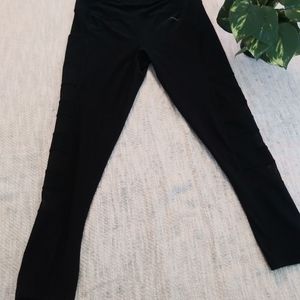Black leggings with mesh detail size MEDIUM